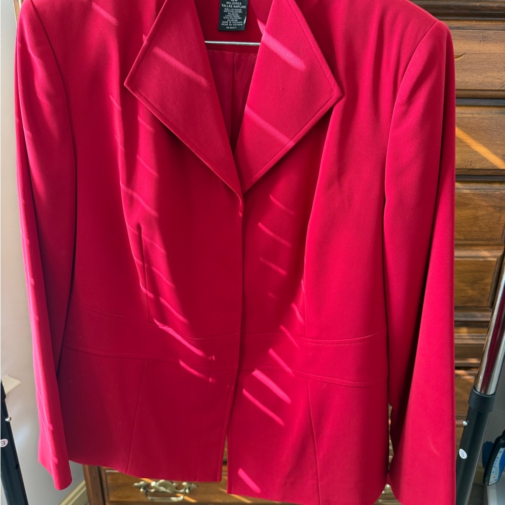 East 5th Vibrant Red Women's Blazer